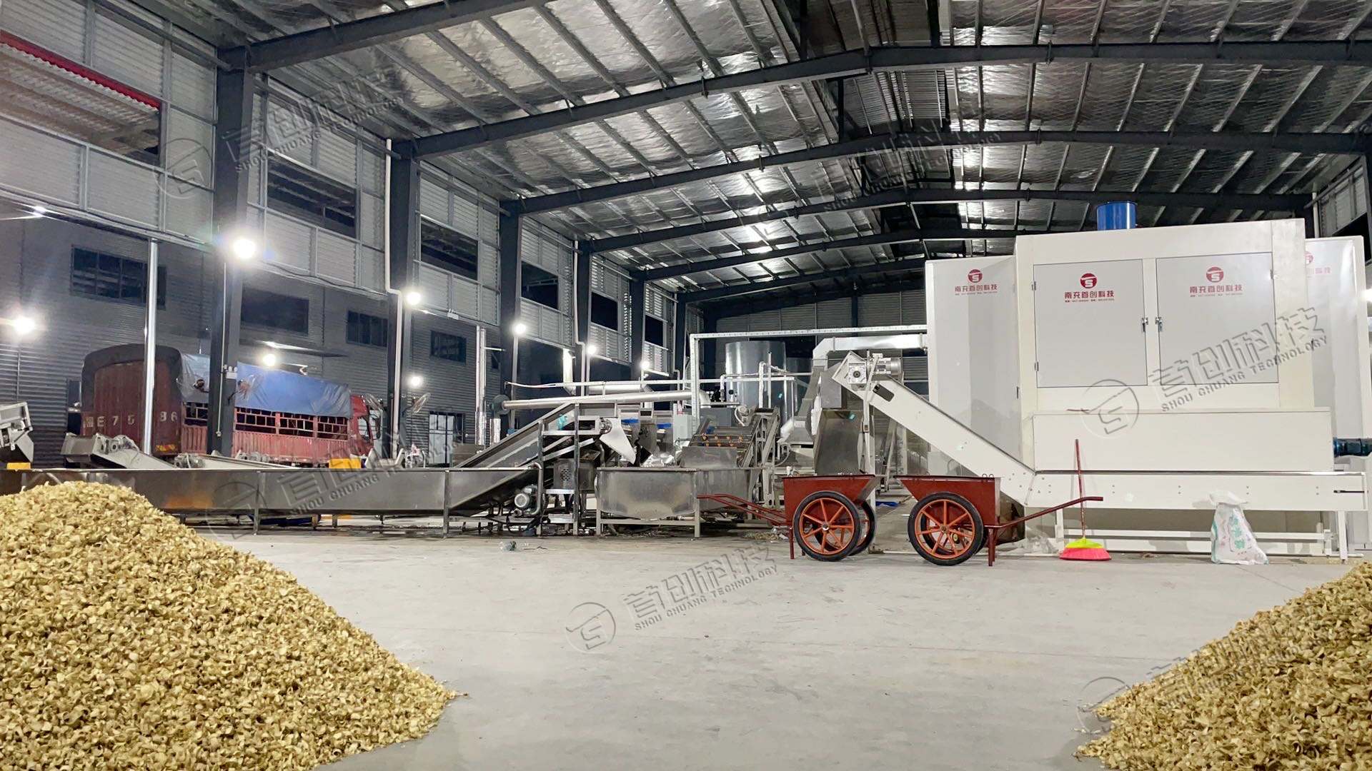 1744355765310710.jpg 3.jpg